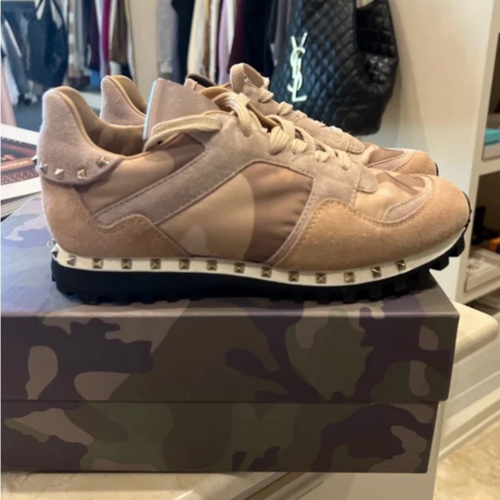 Valentino Rockrunner Sneakers